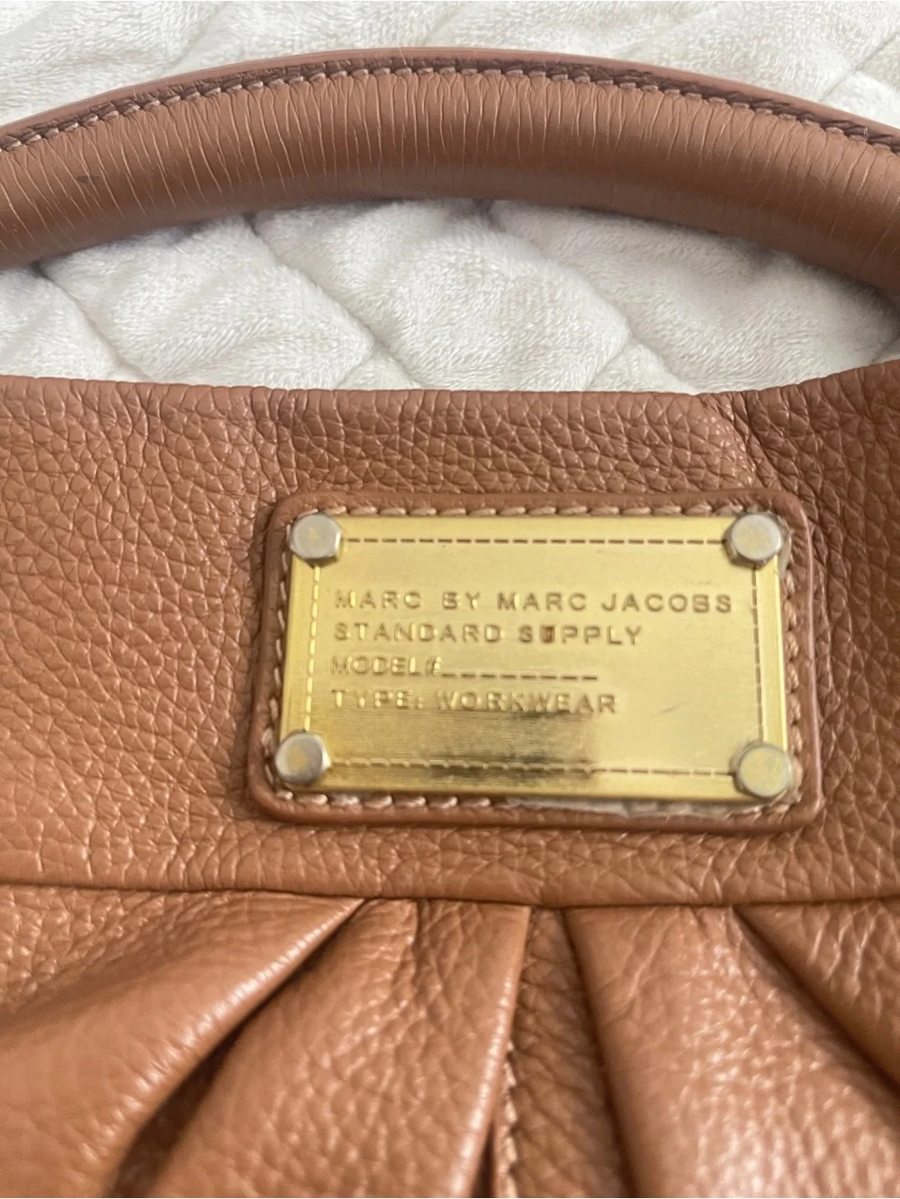 Leather Hobo Handbag in Tan